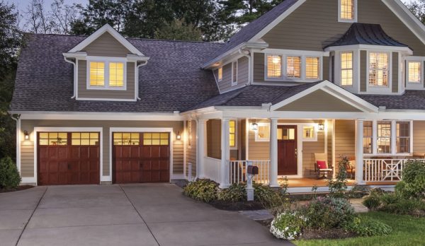 Clopay Reserve® Wood Collection Semi Custom Series